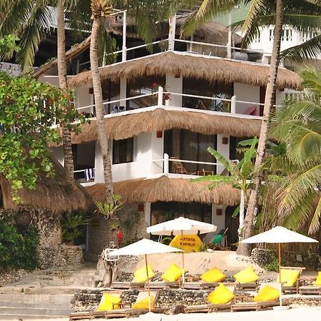 Artista Beach Villa Balabag  Buitenkant foto