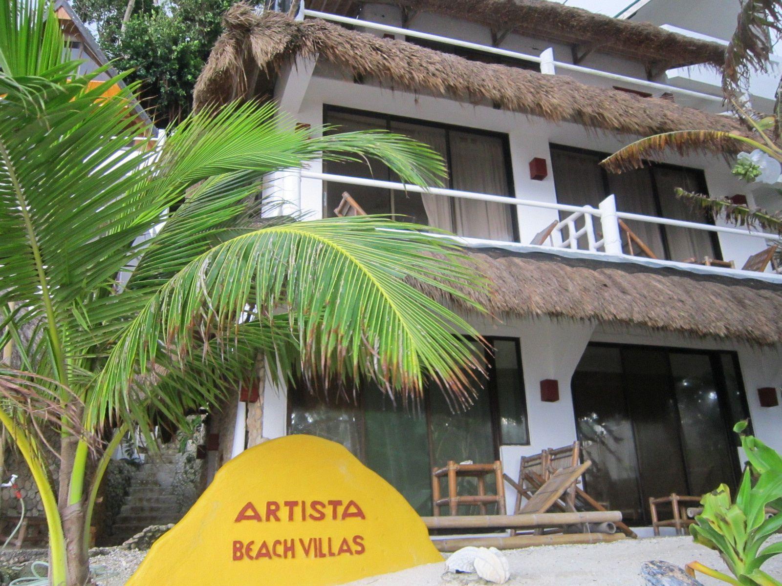 Artista Beach Villa Balabag  Buitenkant foto