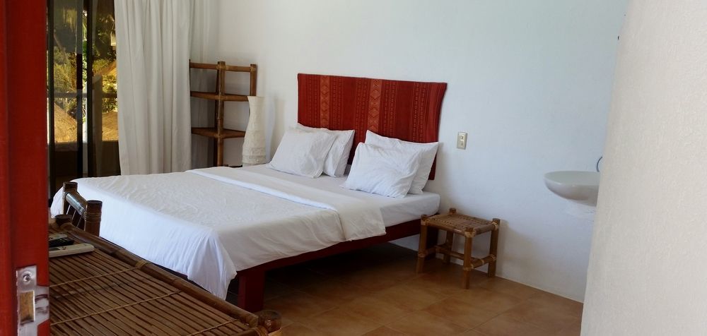 Artista Beach Villa Balabag  Buitenkant foto